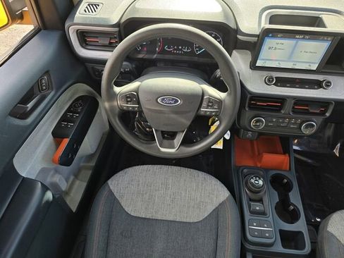 Certified 2022 Ford Maverick XLT w/ Equipment Group 300A Standard AWD/4WD image 17