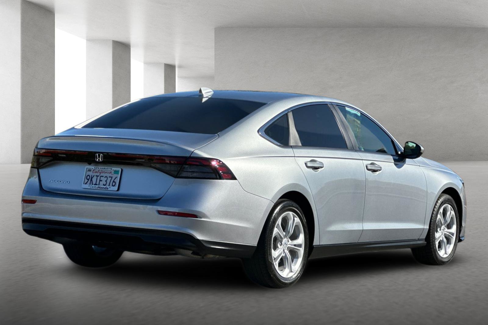 Used 2024 Honda Accord LX image 4
