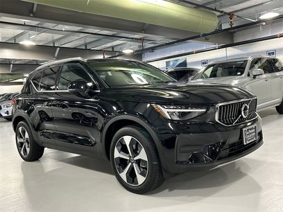Used 2025 Volvo XC40 B5 Core w/ Protection Package Premier