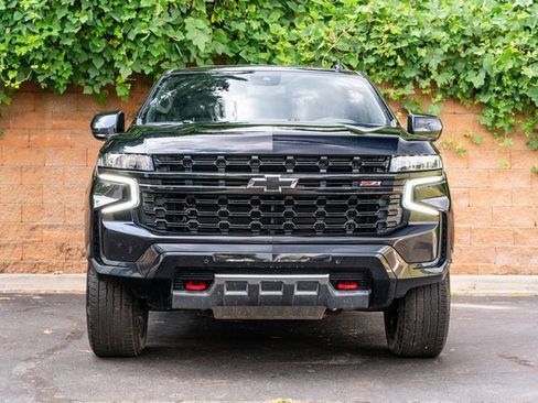 Used 2023 Chevrolet Tahoe Z71 image 2