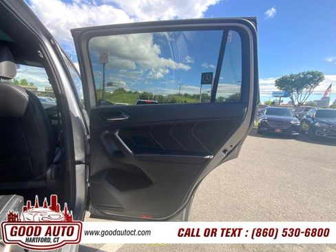 Used 2022 Volkswagen Tiguan SE R-Line AWD/4WD image 15