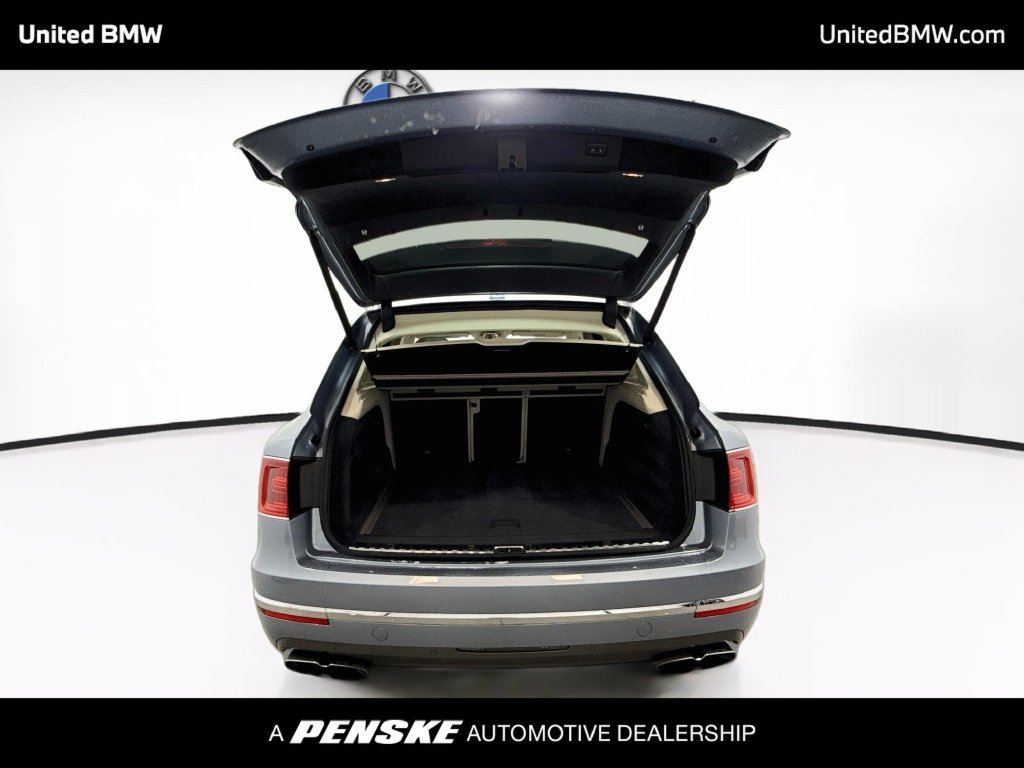 Used 2019 Bentley Bentayga AWD/4WD image 14