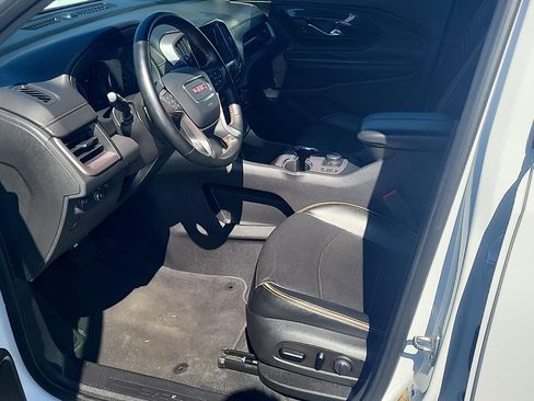 Used 2023 GMC Terrain AT4 image 7