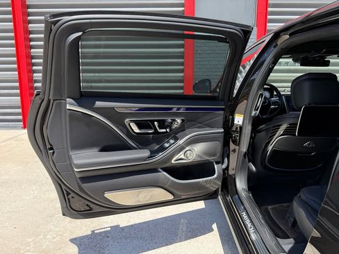 Used 2024 Mercedes-Benz Maybach S 680 4MATIC image 25