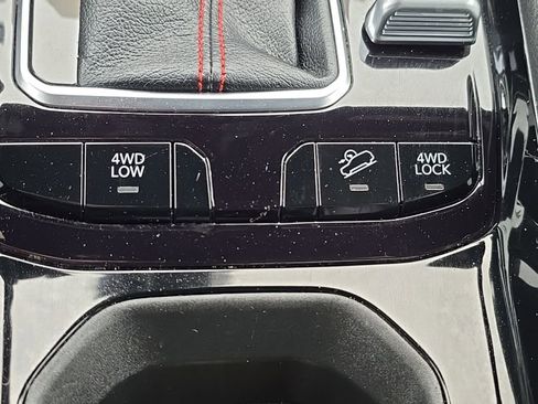 Used 2024 Jeep Compass Trailhawk AWD/4WD image 36