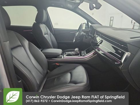 Used 2025 Audi Q7 3.0T Premium Plus image 35