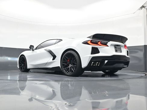 Used 2021 Chevrolet Corvette Stingray Preferred Cpe w/ 2LT RWD image 20