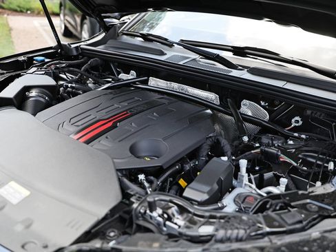 New 2026 Audi SQ5 Prestige AWD/4WD image 32