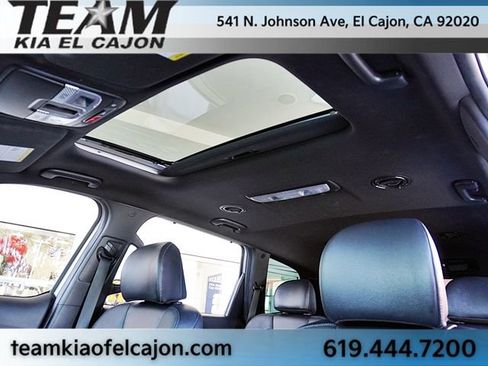 Certified 2025 Kia Telluride AWD image 17