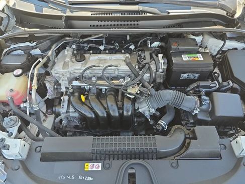 Used 2020 Toyota Corolla LE FWD image 47
