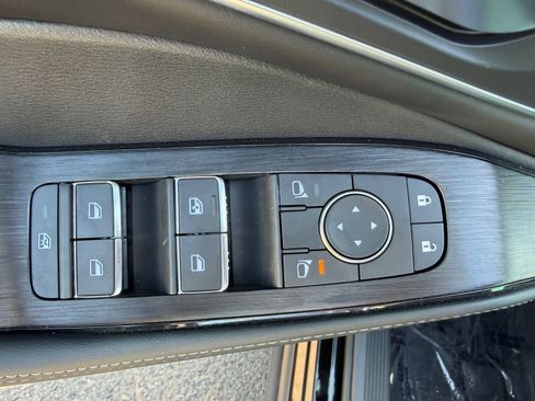 New 2026 Nissan Rogue Platinum w/ Platinum Premium Package AWD/4WD image 18
