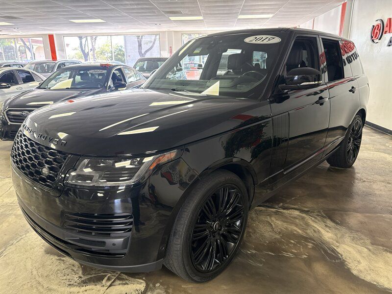 Used 2019 Land Rover Range Rover HSE AWD/4WD image 3