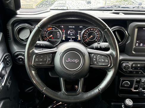 Used 2021 Jeep Wrangler Unlimited Sport AWD/4WD image 21