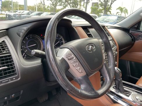 Used 2018 INFINITI QX80 Base w/ Deluxe Technology Package image 9