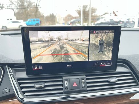 Used 2022 Audi Q5 2.0T Premium Plus w/ Premium Plus Package image 36