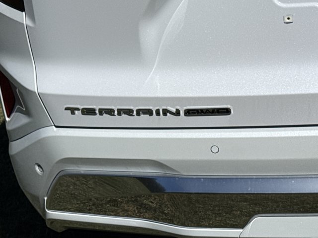 New 2027 GMC Terrain Denali w/ LPO, Black Badging Package AWD/4WD image 9