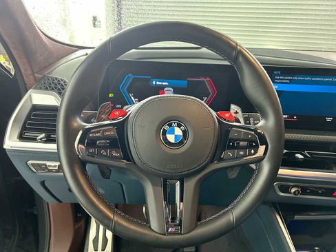 Used 2023 BMW XM image 11