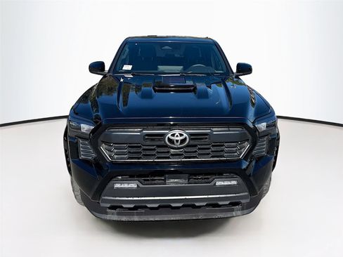 Used 2024 Toyota Tacoma TRD Sport image 8