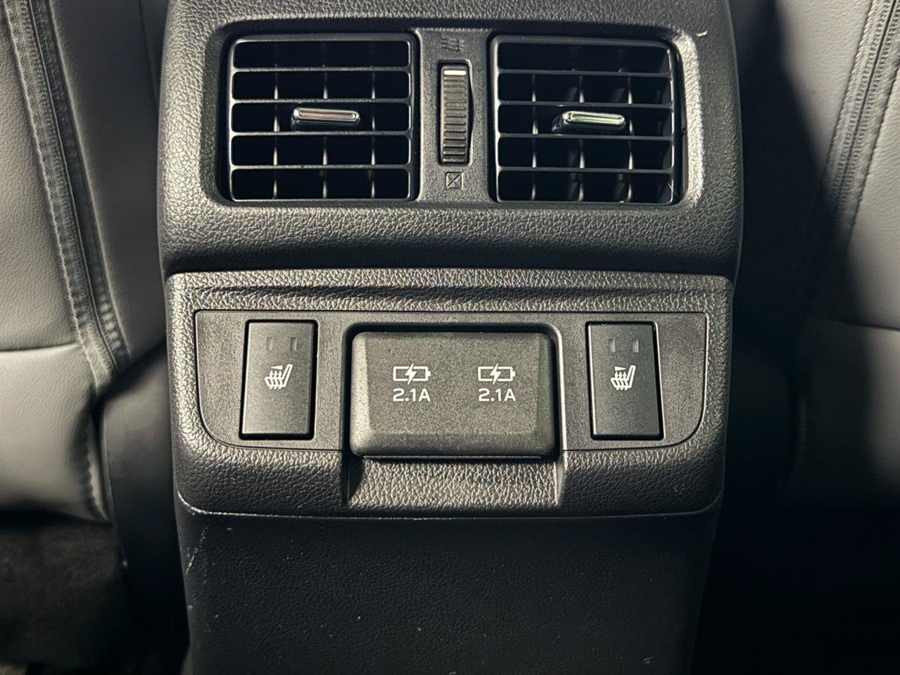 Used 2019 Subaru Outback 2.5i Limited AWD/4WD image 9
