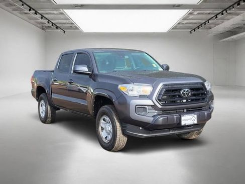 Used 2023 Toyota Tacoma SR AWD/4WD image 7