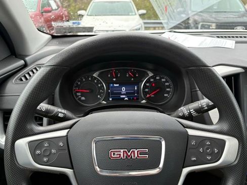 Used 2023 GMC Terrain SLE w/ Driver Convenience Package image 20