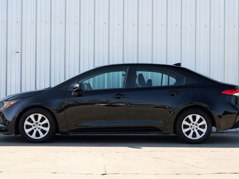 Used 2023 Toyota Corolla LE image 8
