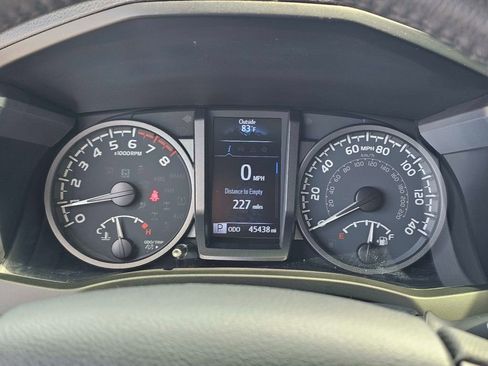 Used 2020 Toyota Tacoma TRD Sport w/ Technology Package RWD image 23