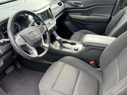 Used 2019 GMC Acadia SLE image 29
