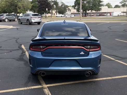 Used 2023 Dodge Charger R/T w/ Blacktop Package RWD image 7