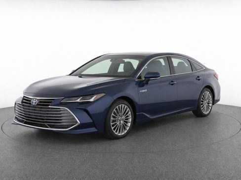 Used 2020 Toyota Avalon Limited w/ Protection Package FWD image 2