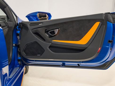 Used 2023 Lamborghini Huracan Tecnica image 23