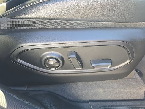 New 2025 Jeep Grand Cherokee Limited w/ Black Appearance Package image 6