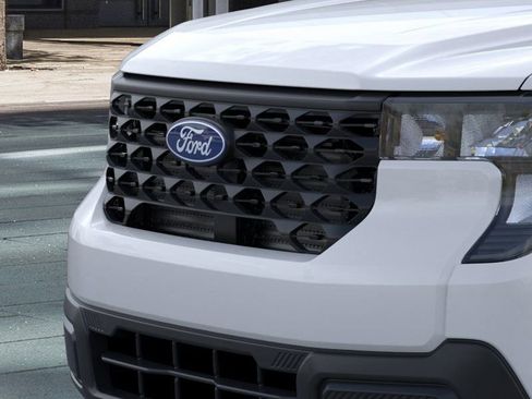 New 2026 Ford Maverick XL image 18