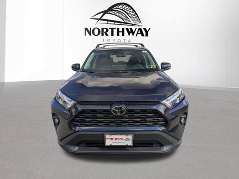 Used 2023 Toyota RAV4 XLE Premium AWD/4WD image 8