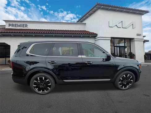 New 2025 Kia Telluride SX w/ SX Captain's Chair Package image 13