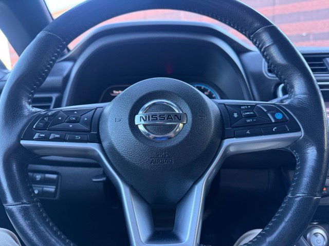 Used 2018 Nissan Leaf SV w/ SV Technology Package FWD image 19