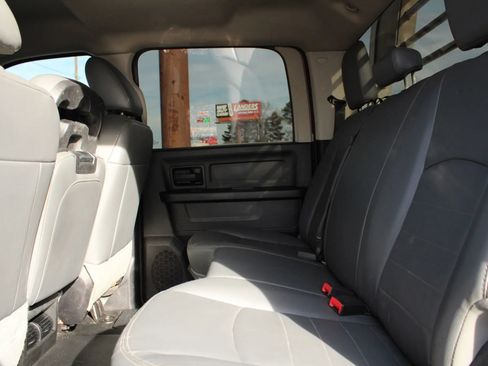 Used 2016 RAM 3500 Tradesman w/ Chrome Appearance Group image 13