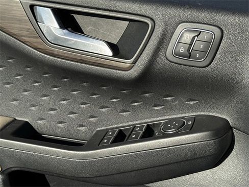 Certified 2020 Ford Escape Titanium image 26