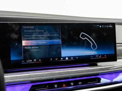 Used 2024 BMW 740i w/ Premium Package 2 image 36