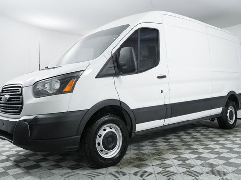 Used 2019 Ford Transit 250 148 Medium Roof image 4