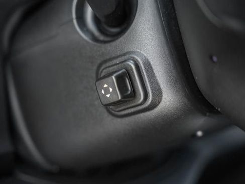 Used 2020 Cadillac Escalade ESV Luxury image 43