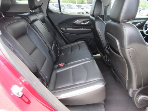 Used 2020 GMC Terrain SLT w/ Preferred Package FWD image 32