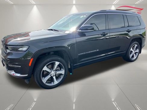 Used 2023 Jeep Grand Cherokee L Limited w/ Trailer Tow Group (B) AWD/4WD image 4