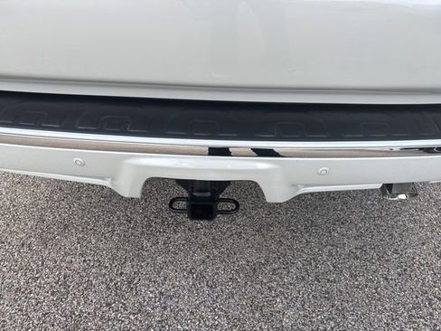 Used 2022 Toyota 4Runner Limited image 14