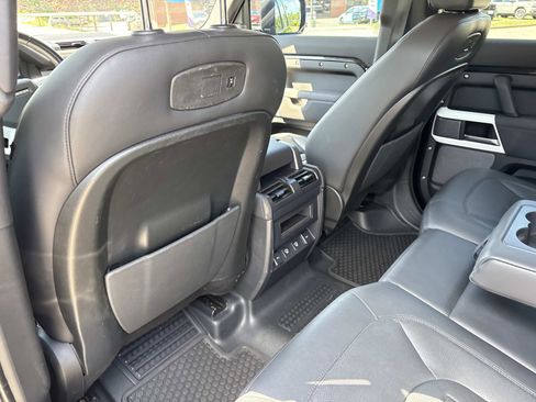 Used 2022 Land Rover Defender 110 S AWD/4WD image 26