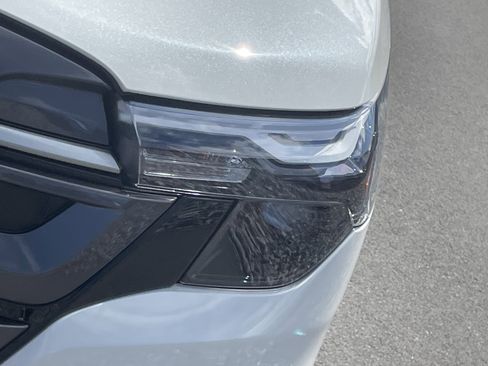 Certified 2026 Subaru Forester Premium AWD/4WD image 10