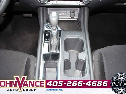 Used 2025 Nissan Sentra SV FWD image 25