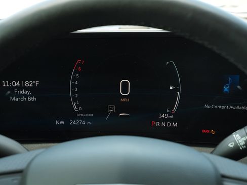 Used 2024 Cadillac XT4 Sport image 11