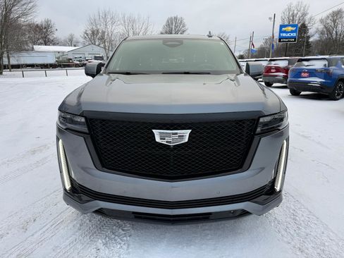 Certified 2021 Cadillac Escalade ESV Sport w/ Driver Assist Tech Package image 2