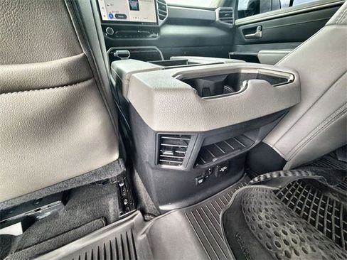 Used 2024 Toyota Tundra Limited image 20